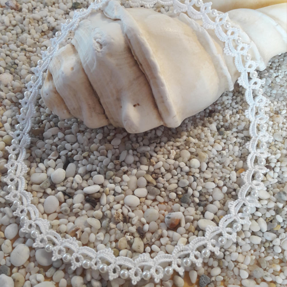 einer Braut würdigen Kette Victoria aus weißer Baumwolle mit weißen Perlen